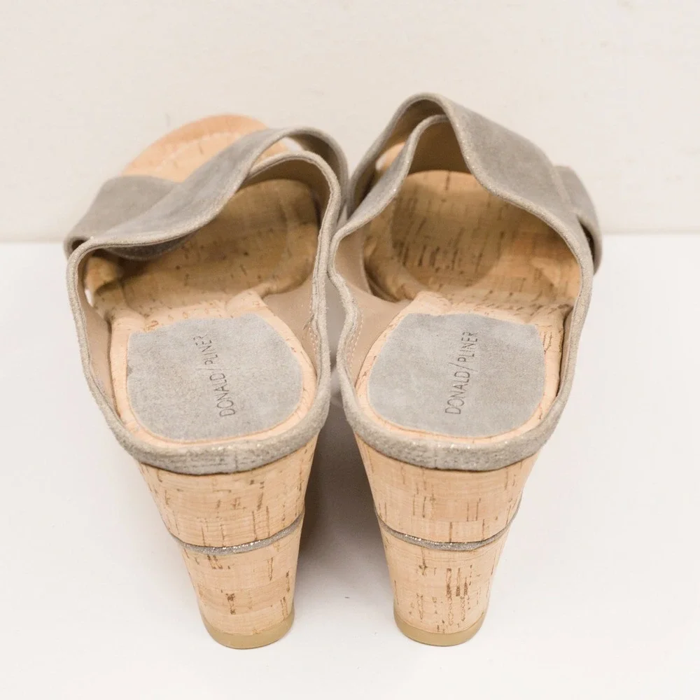 DONALD PLINER Dacota Metallic Crisscross Cork Wedge Sandals Resort Silver Sz 9.5